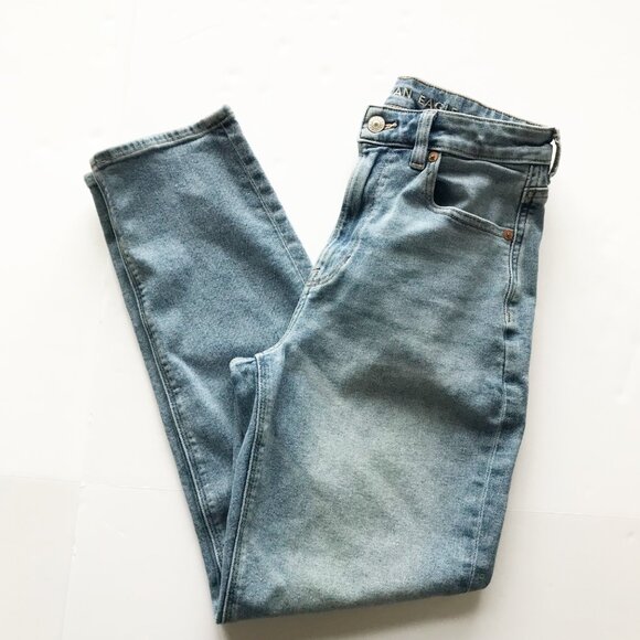 American Eagle Stretch Mom Jean Light Wash High Rise Womens 6 - Picture 2 of 10